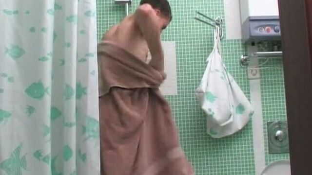 сестра соблазняет брата!Учимся как это делать!!!!!