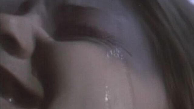 Психи насилуют девушку в палате