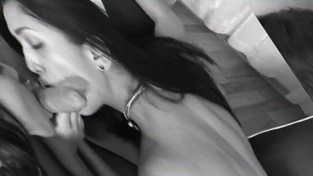 Юные студенты устраивают клевую групповуху