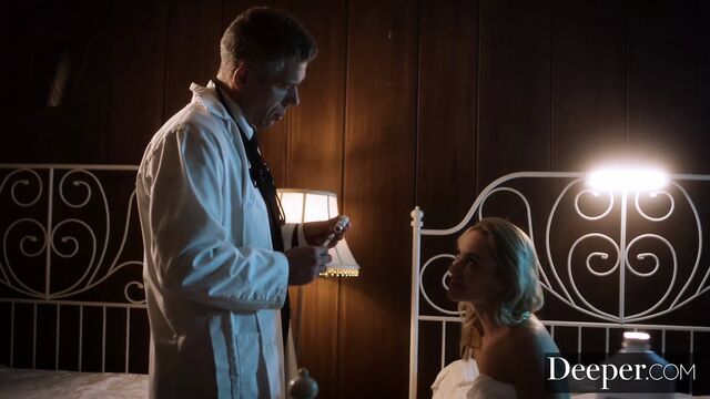 Глубже. Addie связывает и трахает незнакомец в отпуске