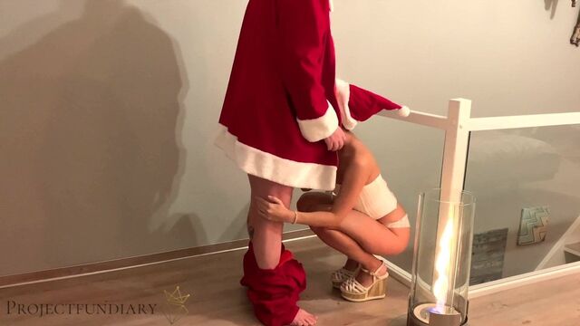 Рождественский ангел трахнул Дед Мороз - ProjectSexdiary