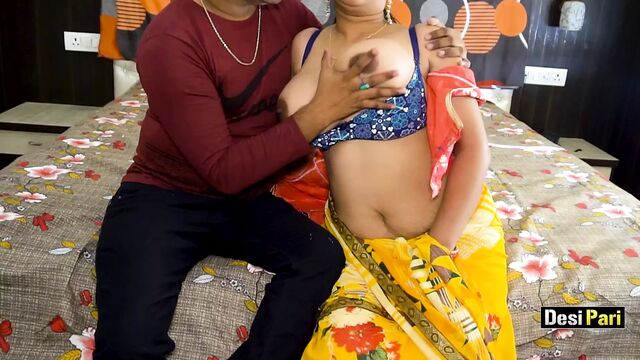 Дези пари бхабхи занимается сексом во время договора аренды дома с чистым хинди голосом