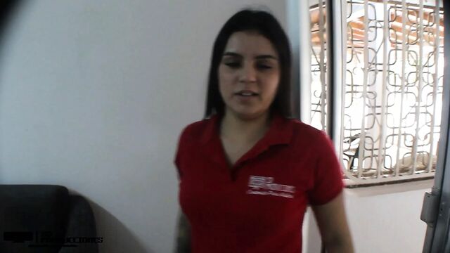 Вот что происходит, когда наших отчимов надолго нет - порно на испанском