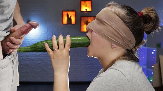 Мой лучший друг обманул меня игрой на вкус, но я знала это!