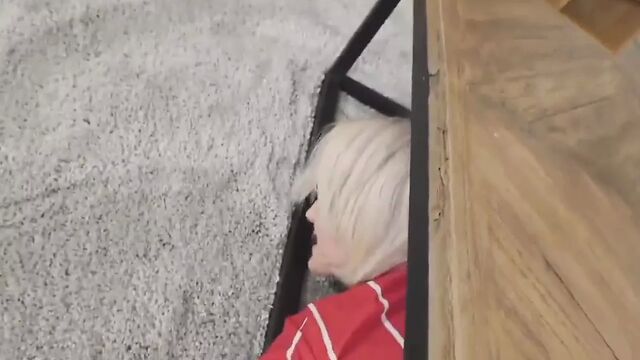 Трахнули мачеху, пока она застряла