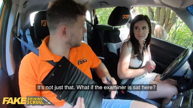 Fake Driving School юная малышка Eliss делает отличный минет