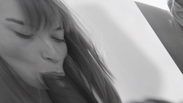 Рыжеволосая Анни получает оргазмы от хуя негра