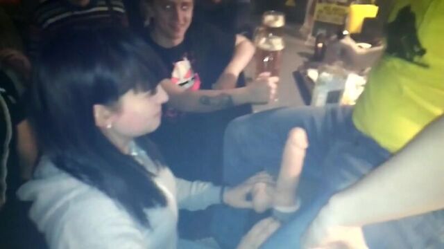 Смоленский бар. Кто глубже заглотнет