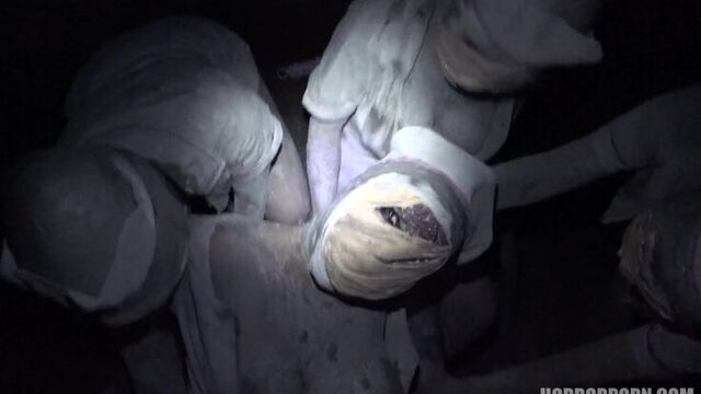 Секс с медсестрами из сайлент-хилл