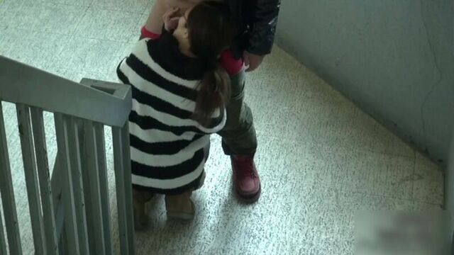 Секс в Азиаткой в подъезде [Домашнее порно, Частное, Любительское, Home Video, h