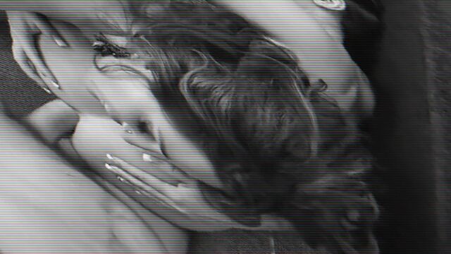 Неугомонные брюнетки зажигают на порно кастинге