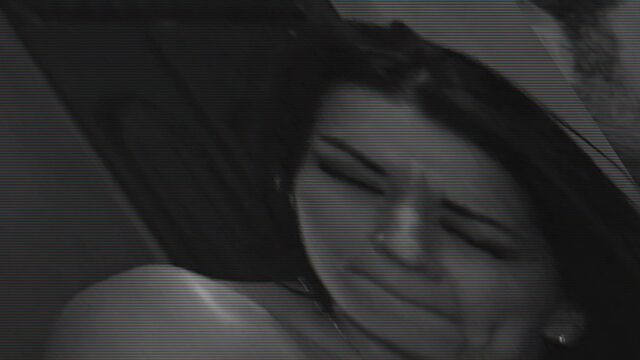 Горячее порево с курьером не отходя от дверей