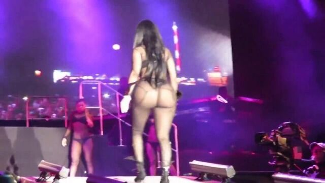 Ники Минаж (Nicki Minaj) - Опен Эйр во Фрауэнфельде (2015)