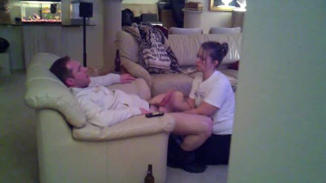 Жена сексвайф сосет у моего друга