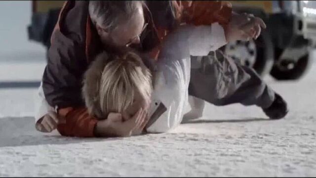 Догнал и изнасиловал незнакомку СЕКС СЦЕНЫ В ФИЛЬМАХ СЕКС В КИНО ИНЦЕСТ ПОПКА ГОЛЫЕ ЗНАМЕНИТОСТИ ТРАХНУЛ МАТЬ СЕСТРУ