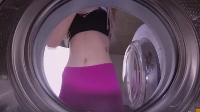 Дима, мне страшно. я всё маме расскажу! брат трахнул сестру инцест