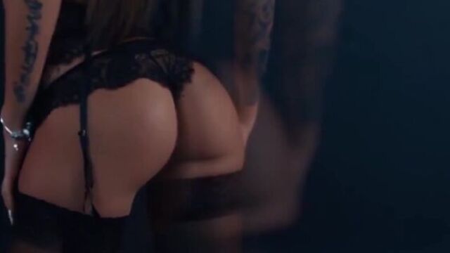 Горячие сексуальные девушки _⁄ Very hot sexy girls and their body parts