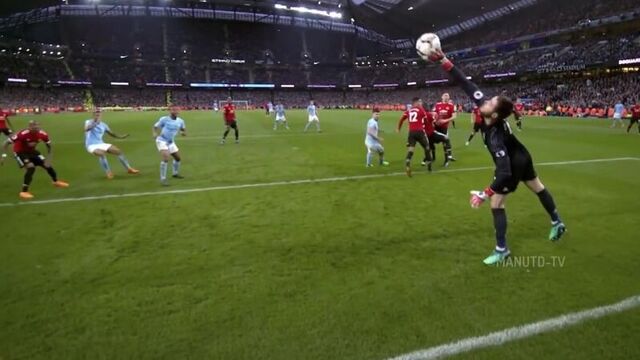 Крутые сейвы Де Хеа в сезоне 17/18