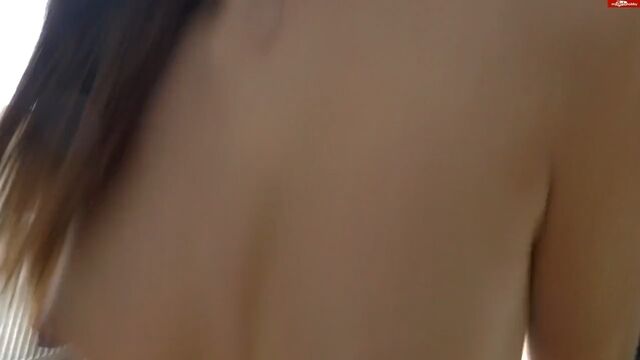 Смычкует любовницу от первого лица