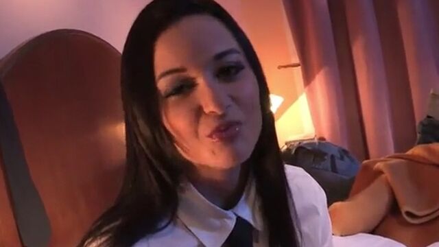 Двое занимаются сексом остальные снимают