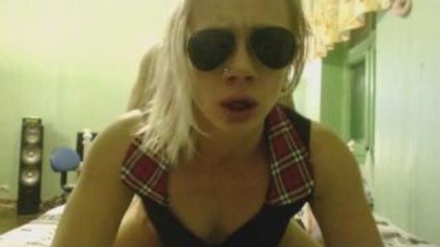 Домашнее порно Да мой господин я кончаю.