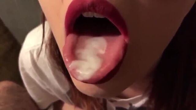 Поглот спермы крупным планом 