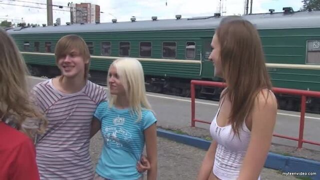 Нравы российской молодежи 2000-ых (03).HD порно секс анал минет 18+