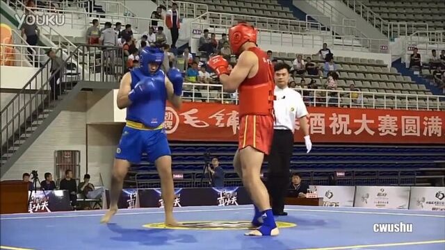 Ушу Саньда - ударка и броски в действии (vk.com/sanda42)