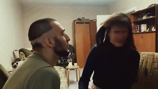 в 14 лет харкали в рот, ёбаный рот