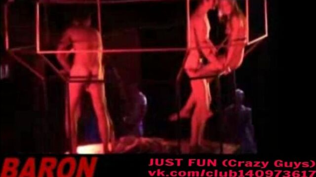 Барон club Crimea RUssia член хуй голый дроч naked nude cock penis стриптиз public отсос трах дроч blowjob wank boobs pussy