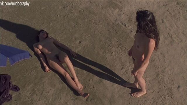 Луиза Раньери (Luisa Ranieri), Реджина Немни (Regina Nemni) голые - "Эрос" (Eros, 2004)