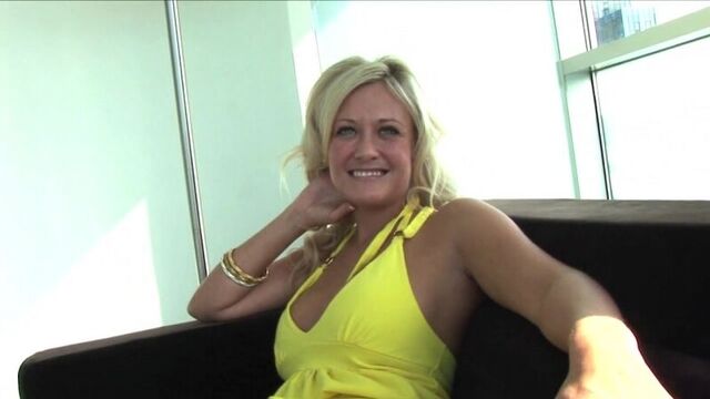 Глубокий жесткий миньет молоденькие порно эротика домашнее секс супер прикол частное