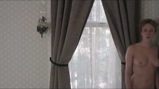 Хлоя Севиньи (Chloë Sevigny) голая в фильме "Месть Лиззи Борден" (Lizzie, 2018, Крэйг Уилльям Макнейлл) HD 1080p