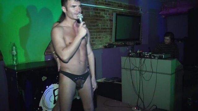 Александр Пистолетов в Блюр баре - Экспедиция на Марс