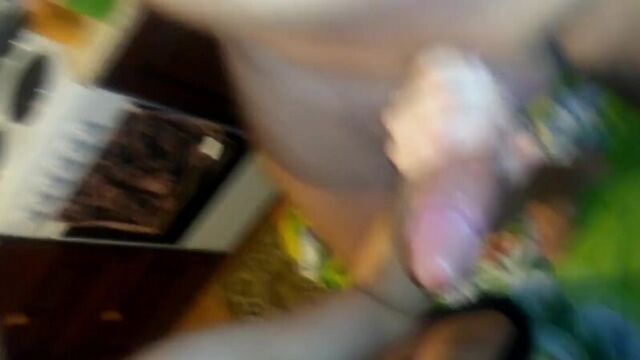 А три влезет любительское проно поро секс porno porn gjhyj