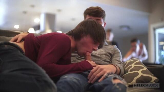 Джоуи Миллс, Коул Клэр, Кэмерон Паркс, Эштон Саммерс